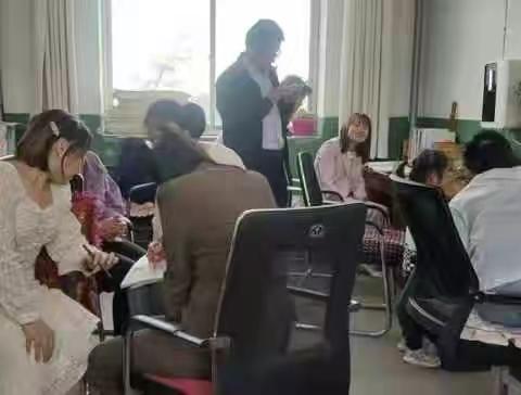 “万人操弓，共射一招，招无不中”——记靖边七中2021年第一学期集体备课