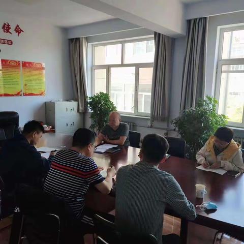 [扛红旗，当先锋]“约谈”促成效  为民解难事