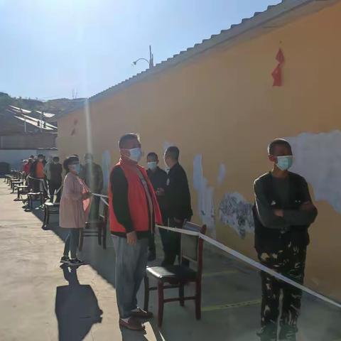 [扛红旗，当先锋]下花园自然资源和规划分局疫情防控不松劲，认真做好全员核酸