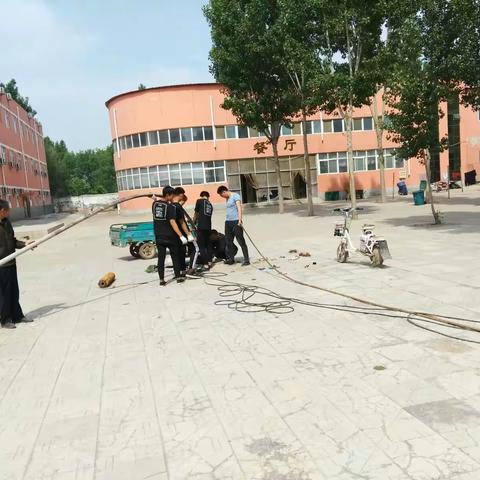 平固店中学水泵抢任务顺利完成。