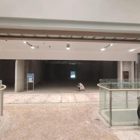青岛未来城万科广场海澜之家店现场消防和空调情况