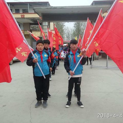 清明时节雨纷纷，祭奠英烈不忘本