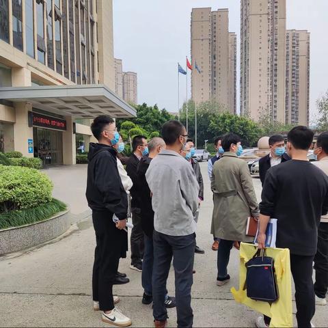 钟治民副区长落实“转作风、强服务、办实事”集中提升专项行动