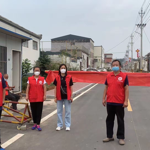 向节日坚持在岗位上的民政人致敬
