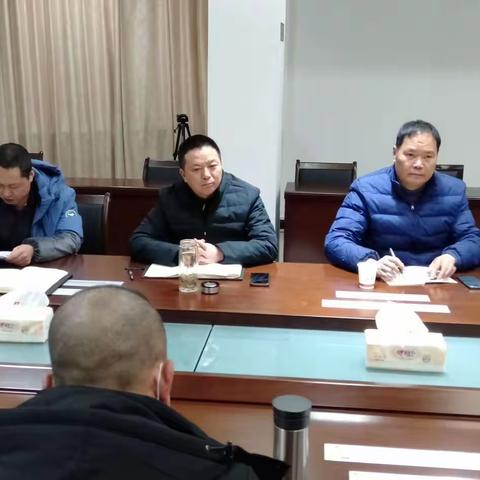 雅安联络处与市退役军人事务局举行座谈会