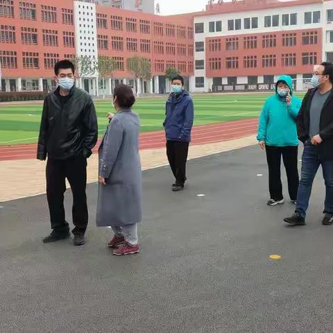 “稳步扎实推进”成安县能力提升工程2.0专家组深入学校指导工作