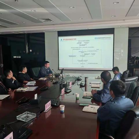 输配分公司对轻轨公司开展燃气管道保护交流培训