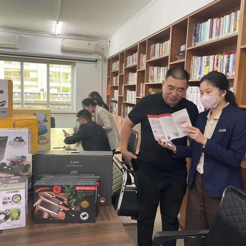 上海银行武林支行“金融知识普及月 金融知识进万家”活动总结