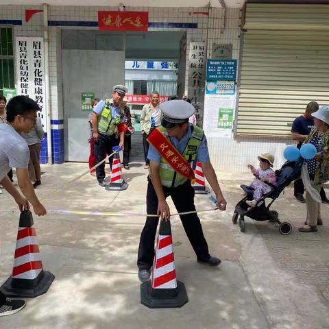 【我为群众办实事】疫苗接种忙        眉县公安局交管大队来护航