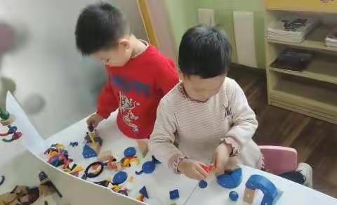 一起来看看寒假期间小朋友们都在干什么