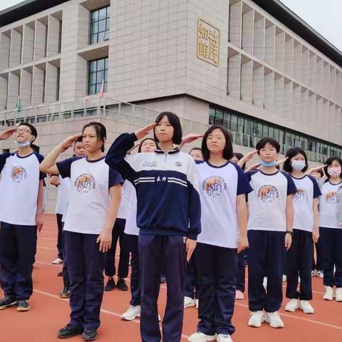 长郡云龙实验学校2022年下学期C2214班第2周班级周刊