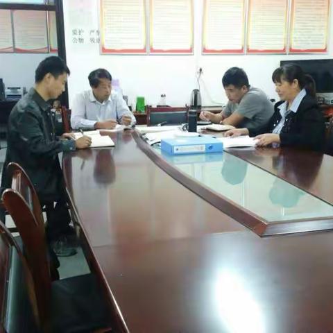贯彻会议精神 冲刺脱贫攻坚