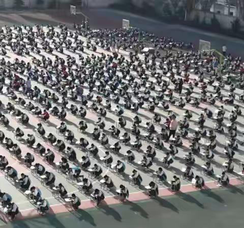 宁武县中学教育集团一中校区初二年级英语单词竞赛