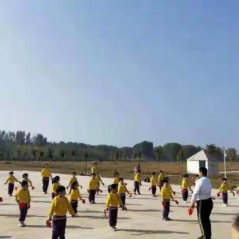 达尔文班，勇者无敌，胜利胜利，始终如一。