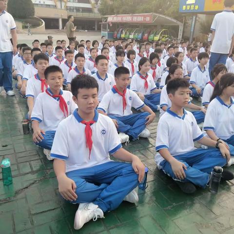 东雅C2102班军训剪影【2021.09.07】