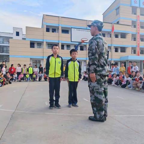 澴潭镇第二小学"少年军校"开班啦