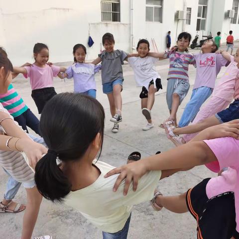 百色市右江区迎龙第一小学2021年秋季学期