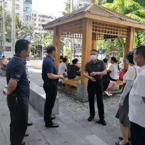 市人大常委会副主任揭晓强带队督导美兰区人民街道疫苗接种工作