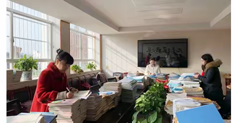 常规督导促提升，及时反思再起航——第五小学进行全体教师教学常规专项检查