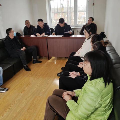 茁壮苗木公司落实局公司会议情况