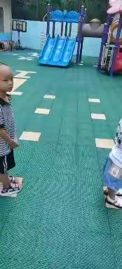 “初秋相遇，开心至上″琼山幼儿园金环分园小班开学第一天成长记录