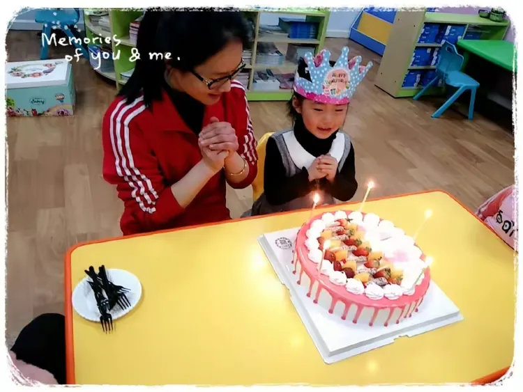 刘锦轩小朋友五岁生日快乐😊茁壮成长
