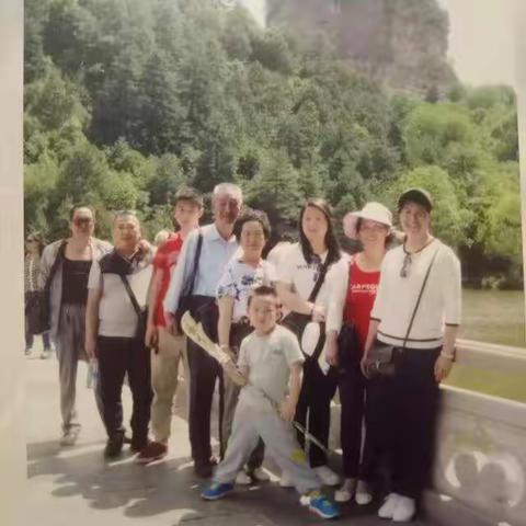 幸福一家，快乐之旅……