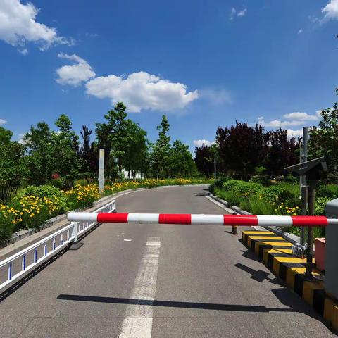 静态交通也是城市 一道亮丽的风景线