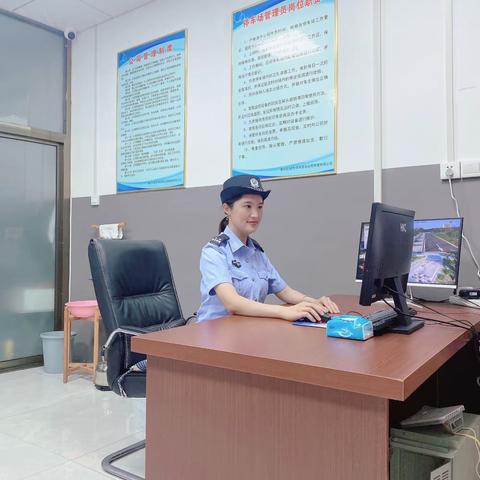 坚守岗位    严守职责    切实保障群众出行