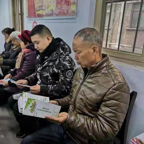 太原街街道中华社区开展垃圾分类知识讲座