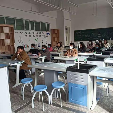 共奋进静思索，遇见更好的你我