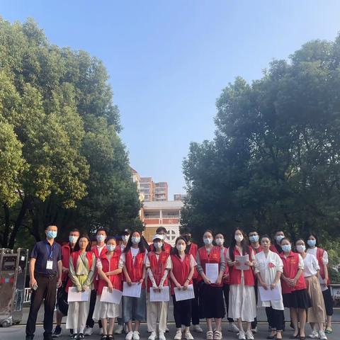 创文明城  与安全“童”行——仙桃小学“五小”车辆专项整治系列行动