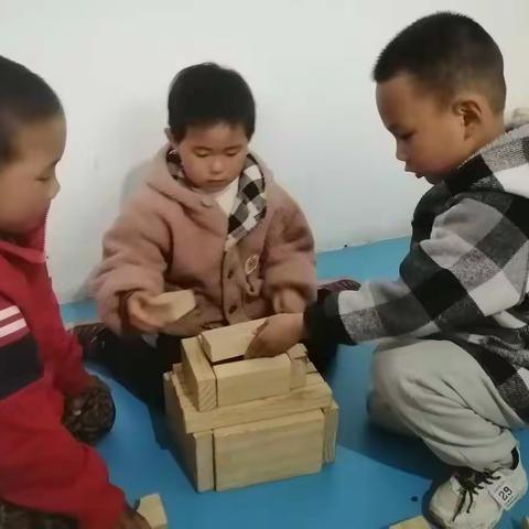 僧念镇中心幼儿园中班一周精彩回顾