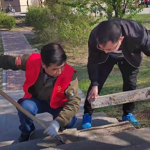 新屯街道莫地社区干干净净迎“五一” 筑牢疫情 安全防“火墙”