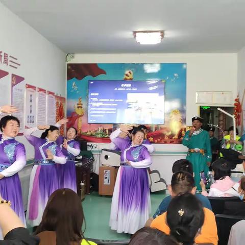 呼和社区日间照料中心“阳光家园”开展“中国心，端午情，我们的关怀“粽”会陪伴你端午节活动