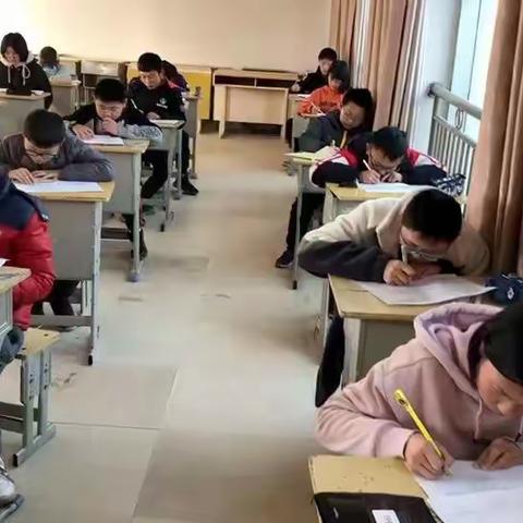 以“数”会友，博学善思--万安二中七年级数学知识竞赛活动