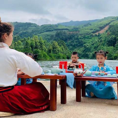 茶茗飘香 润泽童心 | 头排镇小太阳幼儿园开展茶艺活动