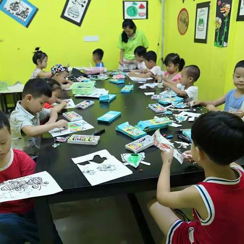 童创美术米罗班暑期课程完美结束啦