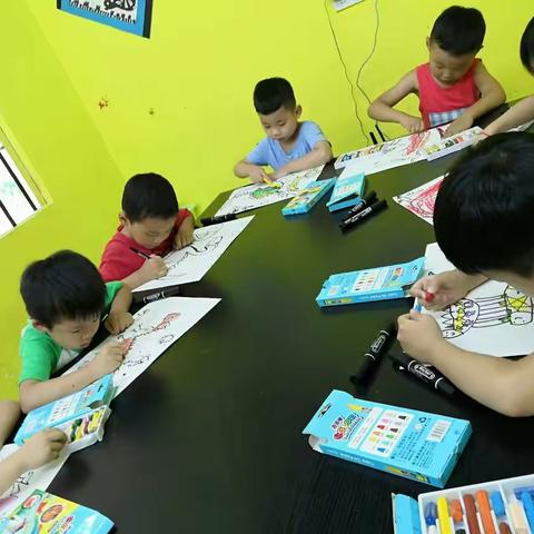 童创美术米罗班暑期课程完美结束啦