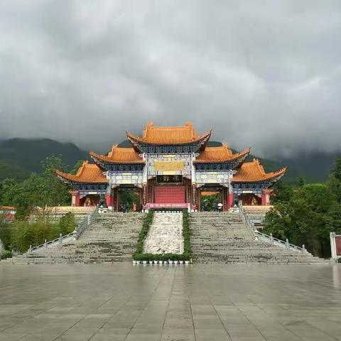 大理六月好风光