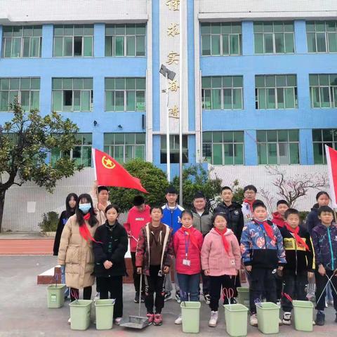 雷锋在心，志愿在行——汝城县小垣学校学雷锋志愿活动