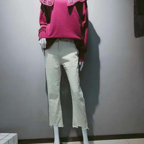 三八女神节到来之际，东光信誉楼女裤生活馆祝您节日快乐！