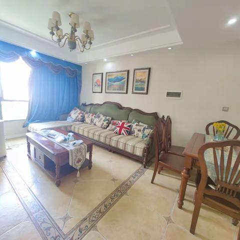 ⭐🔥61.8万，天天向上，精装3/2/2，产权65实际105，中间最好楼层，对中庭，拎包入住，老证☎65024