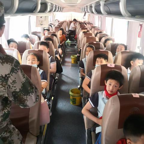 （偃师市三实小四六班）足行万里路，胜读万卷书