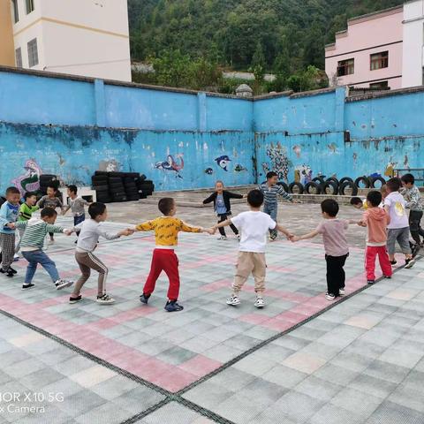 格林镇幼儿园大二班幼儿学习纪实