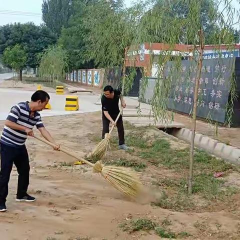 丁塘镇中学秋季开学教师劳动纪实