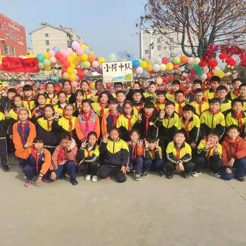 书香漫校园，巧手创佳作--临沂高都小学四年级4班寒假作业展