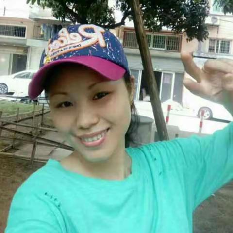 微信群相册，每人一张相片，共十张，轻轻一点相册就可播放，希望你喜欢。