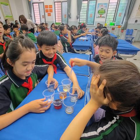 桌舞灵动   音韵飞扬——记大港二小二年级律动操比赛