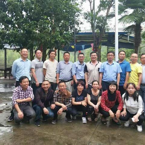 中仙中学89届初三1班同学小聚